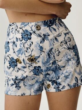 Maeve White Floral High-Waist Shorts with Blue Print and Bee Embroidery
